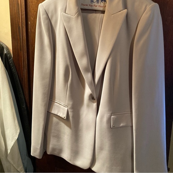 Calvin Klein Women’s Two-Piece Suit - Blazer & Pants Set in Cream, Size p14 - Picture 1 of 3